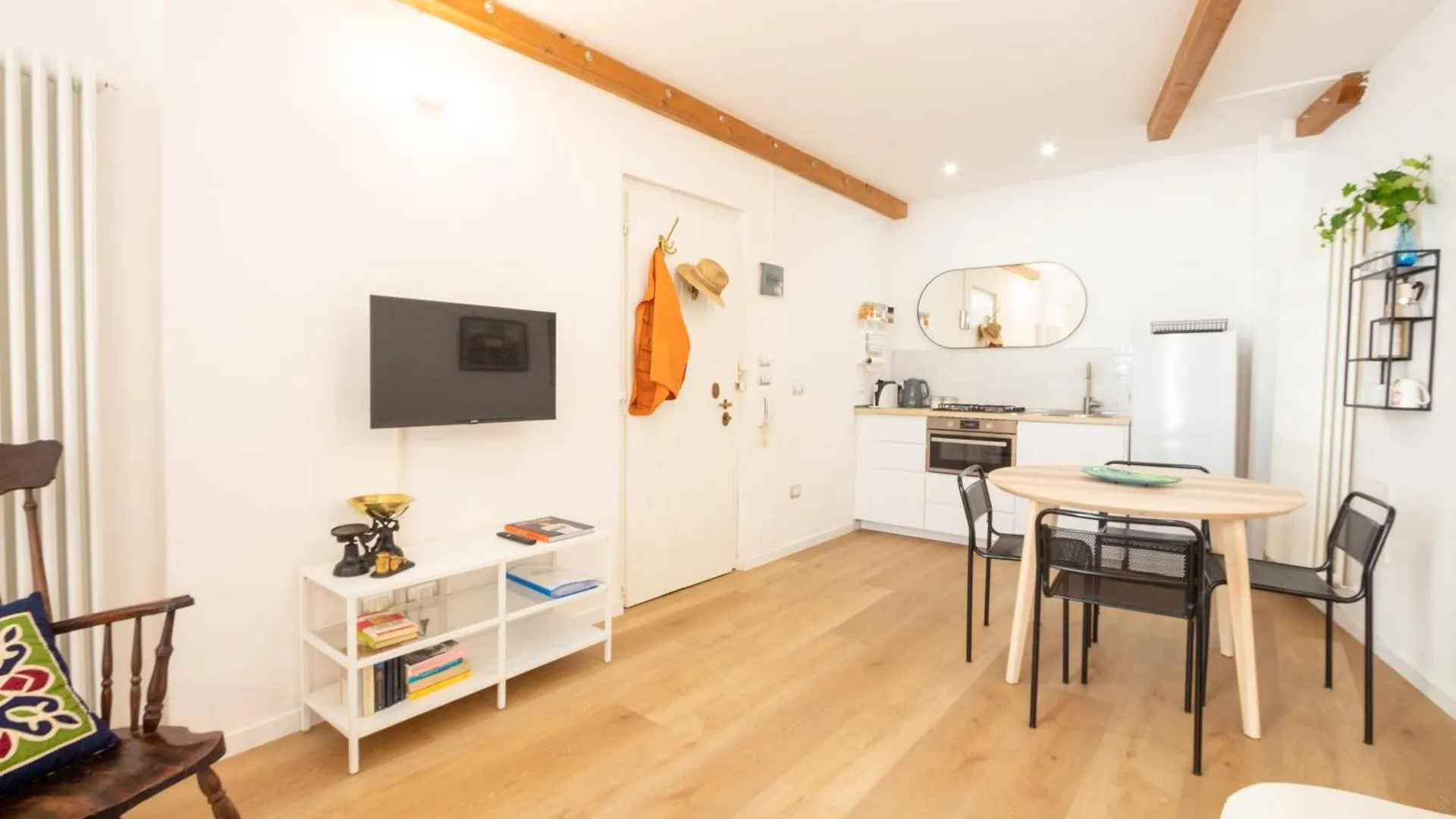 Realkasa Calari Terrace Loft Apartment Bologna